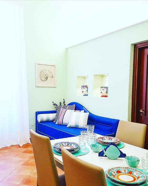 Estate4home - Henry House Vakantiehuis