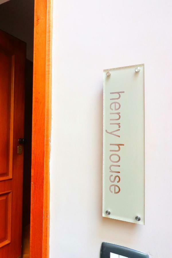 Vakantiehuis Estate4home - Henry House *